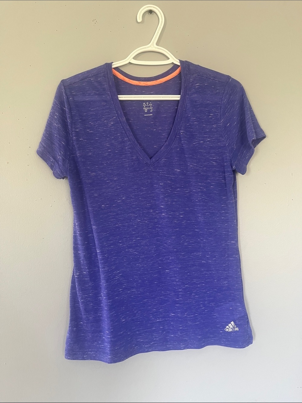 Woman’s adidas Heathered Purple V-Neck Short Sleeve Tee Medium